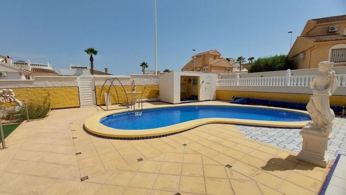 Image No.26-3 Bed Villa for sale