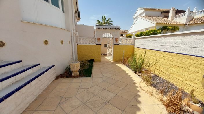 Image No.27-3 Bed Villa for sale