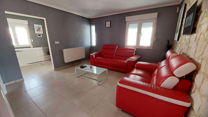 Image No.9-3 Bed Villa for sale