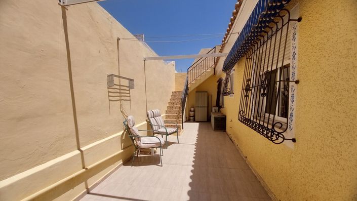 Image No.20-2 Bed Villa for sale