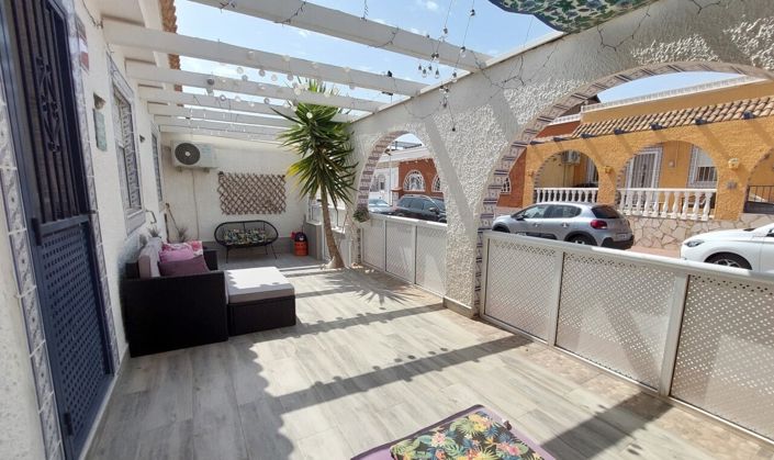 Image No.8-2 Bed Villa for sale