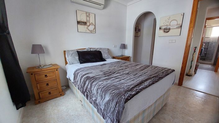 Image No.20-3 Bed Villa for sale