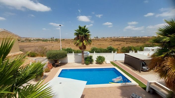 Image No.30-3 Bed Villa for sale