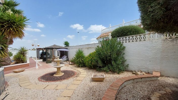 Image No.33-3 Bed Villa for sale