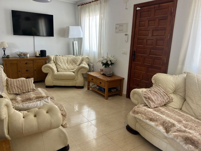 Image No.10-3 Bed Villa for sale