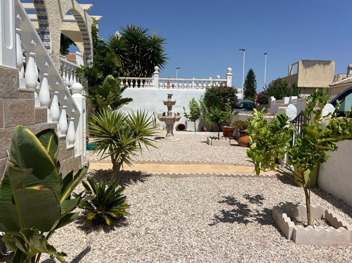 Image No.26-3 Bed Villa for sale