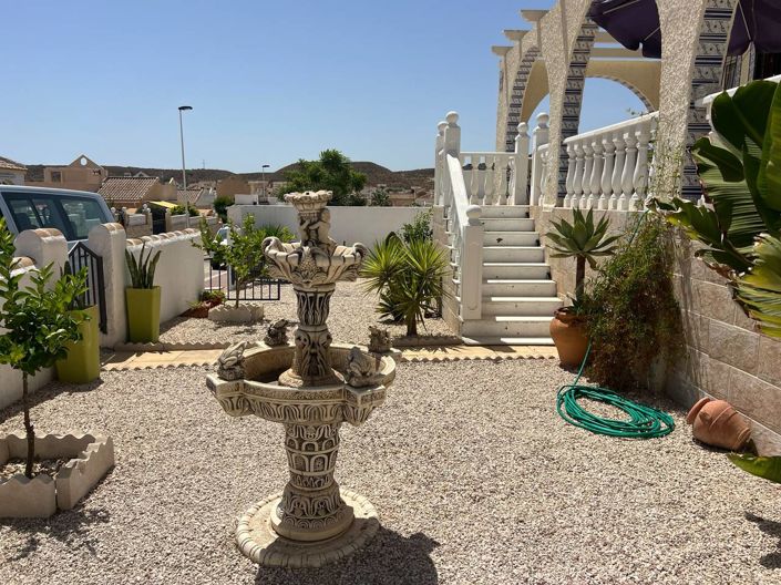 Image No.28-3 Bed Villa for sale