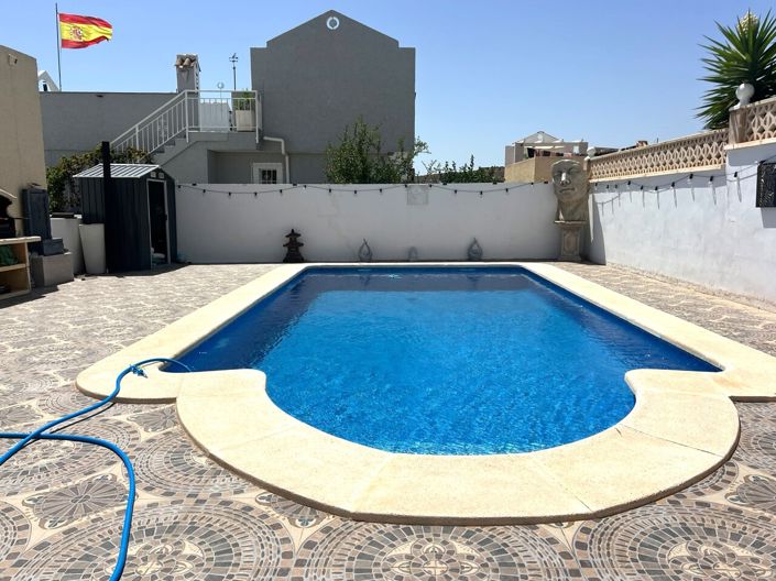 Image No.5-3 Bed Villa for sale
