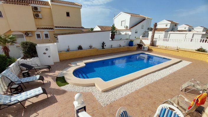 Image No.2-Villa de 3 chambres à vendre à Camposol