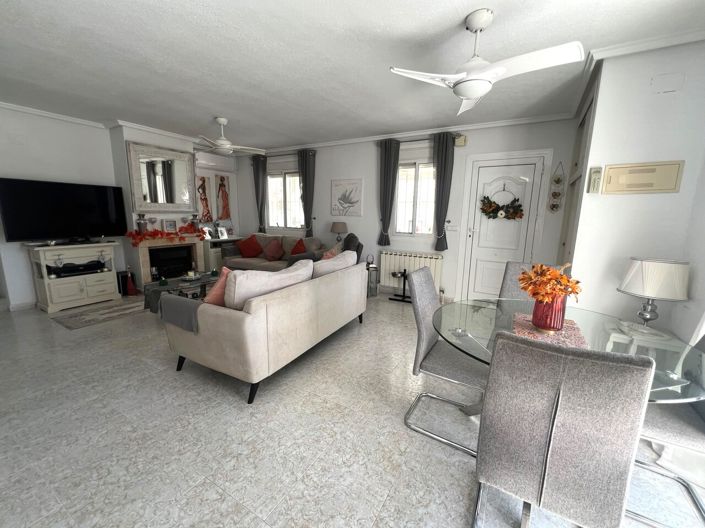 Image No.15-3 Bed Villa for sale