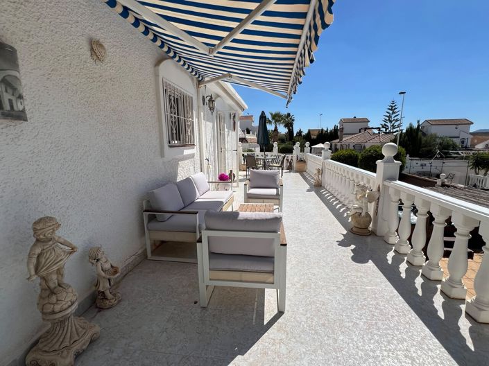 Image No.26-3 Bed Villa for sale