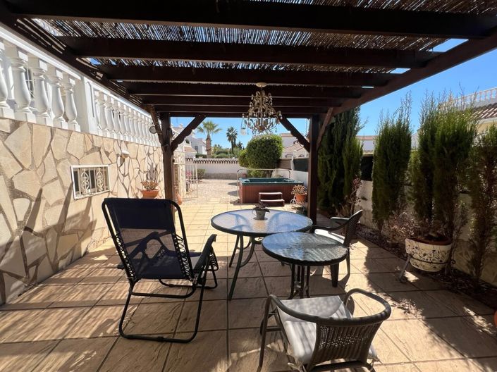 Image No.30-3 Bed Villa for sale