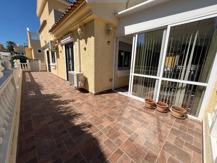 Image No.29-3 Bed Villa for sale