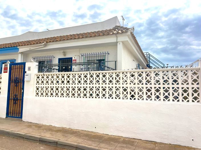 Image No.21-2 Bed Property for sale