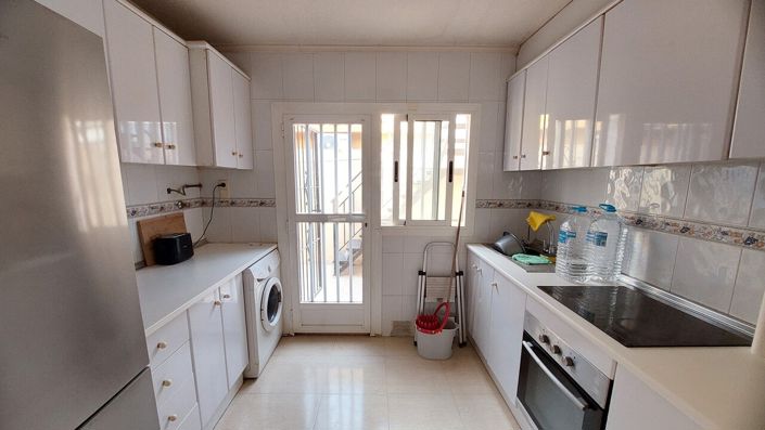 Image No.4-2 Bed Villa for sale