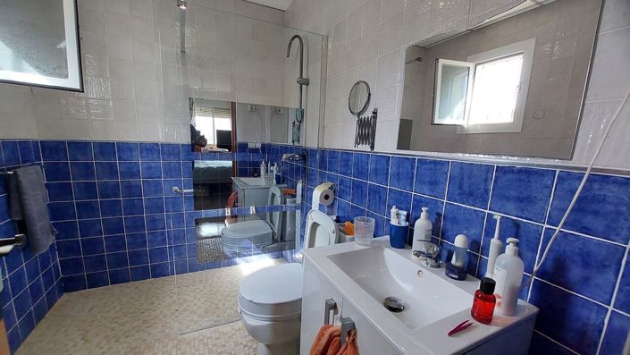 Image No.17-2 Bed Villa for sale