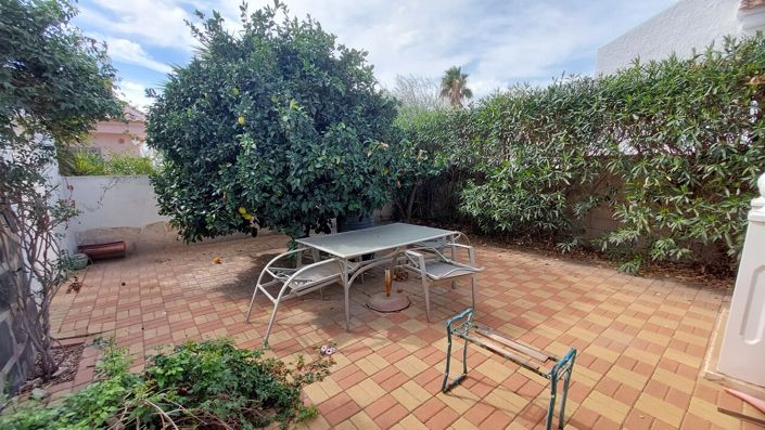 Image No.20-2 Bed Villa for sale