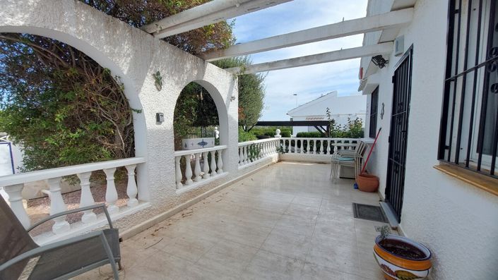 Image No.6-2 Bed Villa for sale
