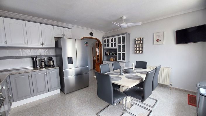 Image No.15-3 Bed Villa for sale