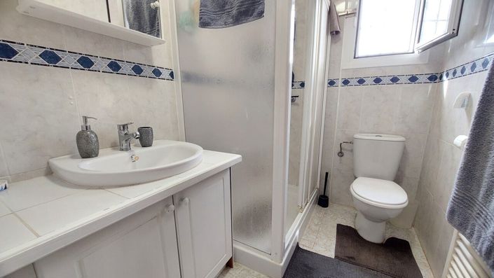 Image No.22-3 Bed Villa for sale