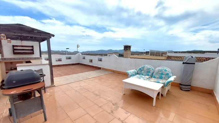 Image No.19-2 Bed House for sale