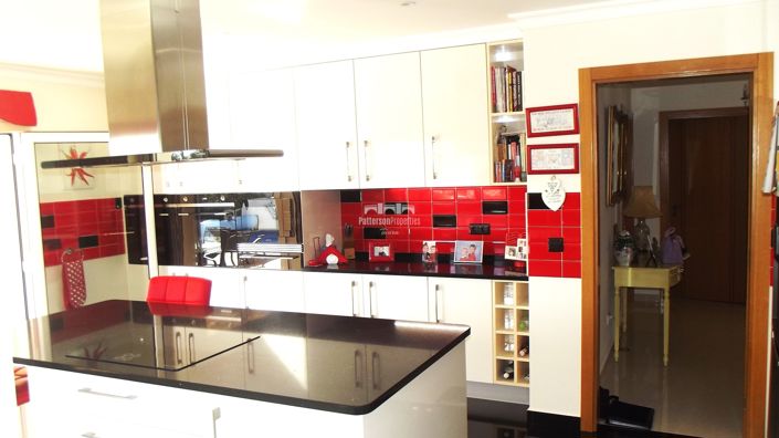 Image No.8-3 Bed Villa for sale