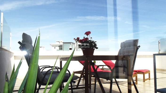 Image No.22-2 Bed Apartment for sale