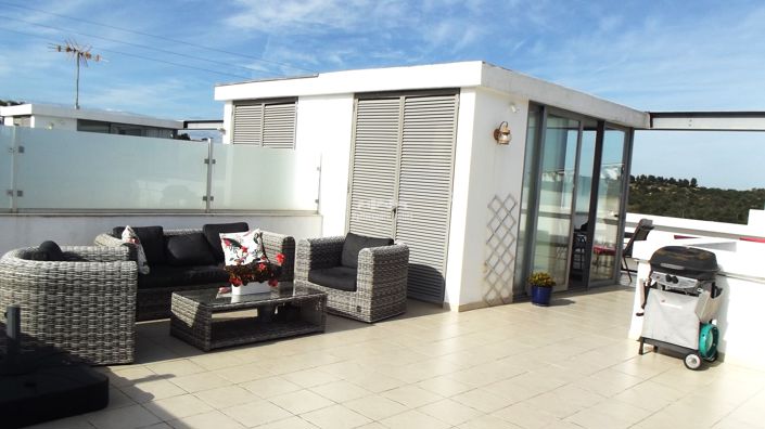 Image No.26-2 Bed Apartment for sale