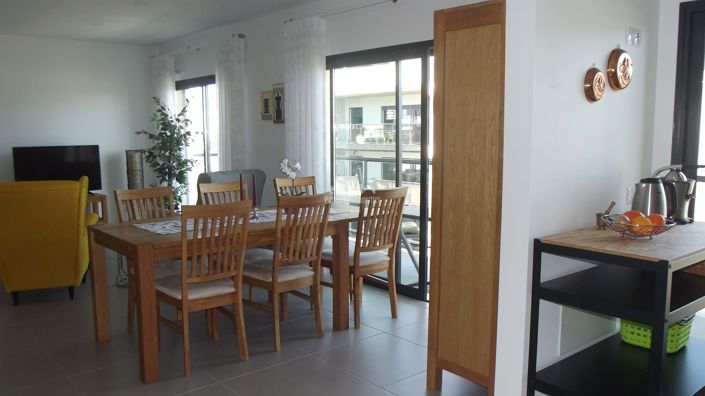 Image No.14-3 Bed Apartment for sale