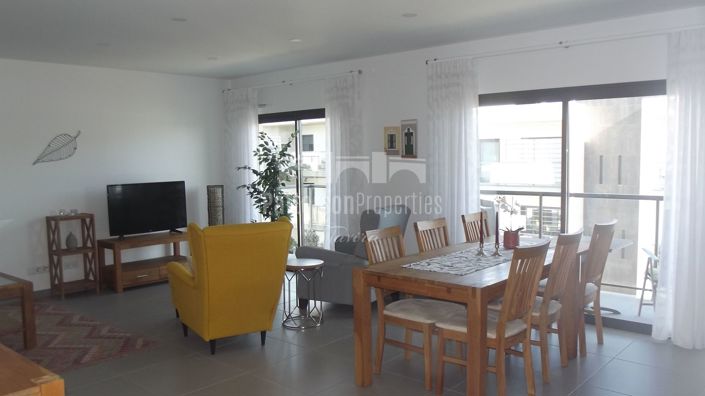 Image No.2-3 Bed Apartment for sale