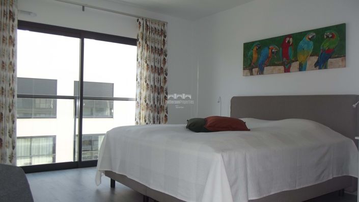 Image No.21-3 Bed Apartment for sale