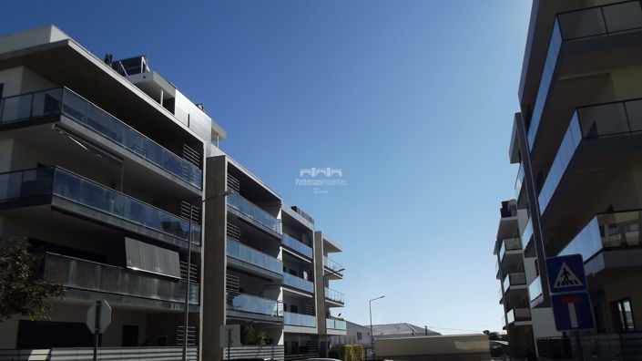 Image No.33-3 Bed Apartment for sale