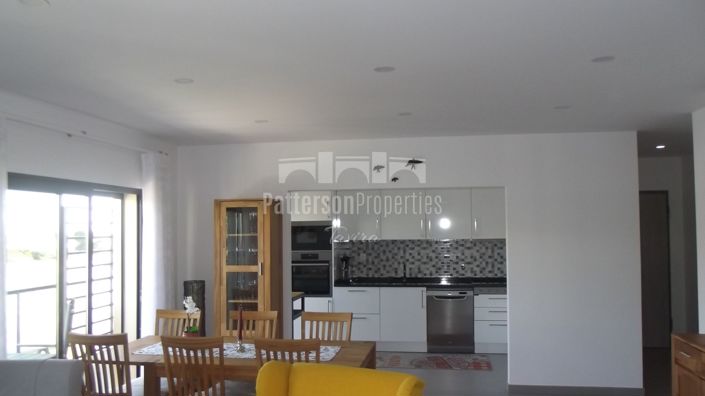 Image No.8-3 Bed Apartment for sale