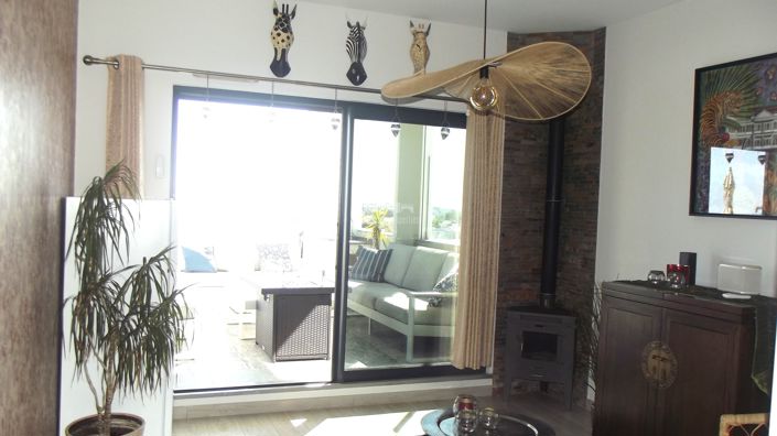 Image No.19-3 Bed Villa for sale