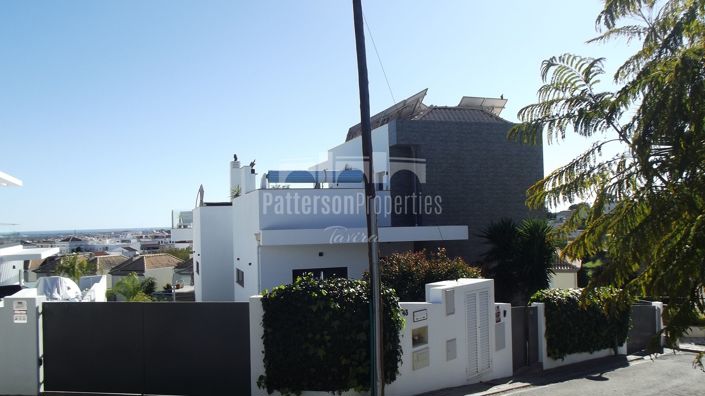 Image No.24-3 Bed Villa for sale