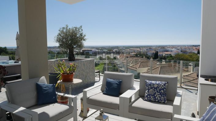 Image No.32-3 Bed Villa for sale