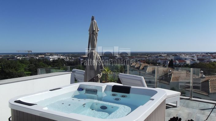 Image No.5-3 Bed Villa for sale