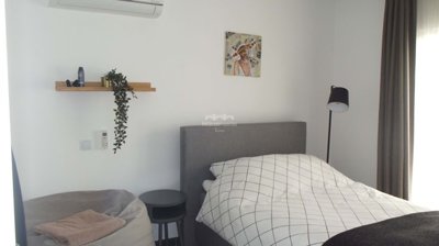 1603-663176-0541cce4ce08b5944d9912c0c67cb2a9c