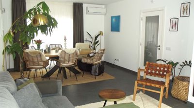 1603-663176-0541cce4ce08b5944d9912c0c67cb2a9c