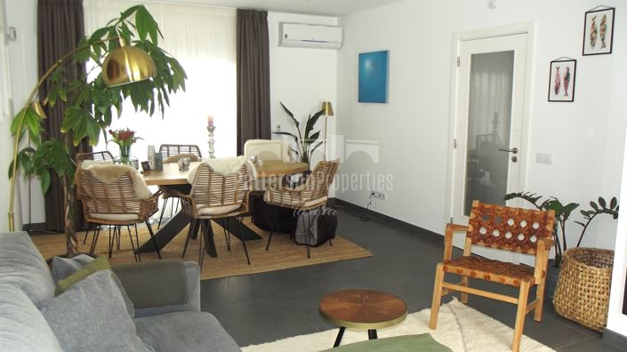 Image No.7-4 Bed Villa for sale