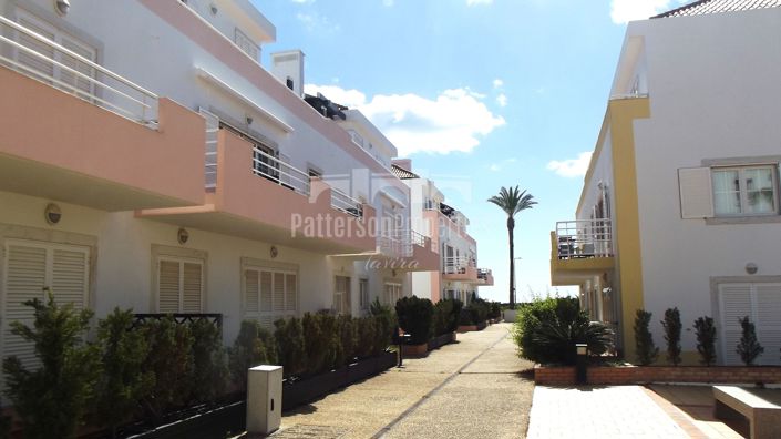 Image No.25-2 Bed Apartment for sale