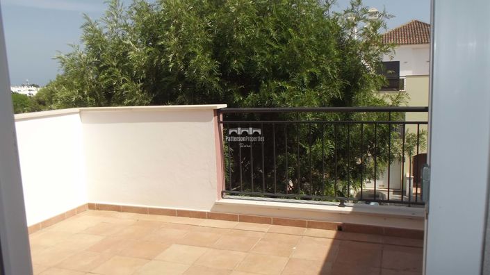 Image No.19-3 Bed Villa for sale