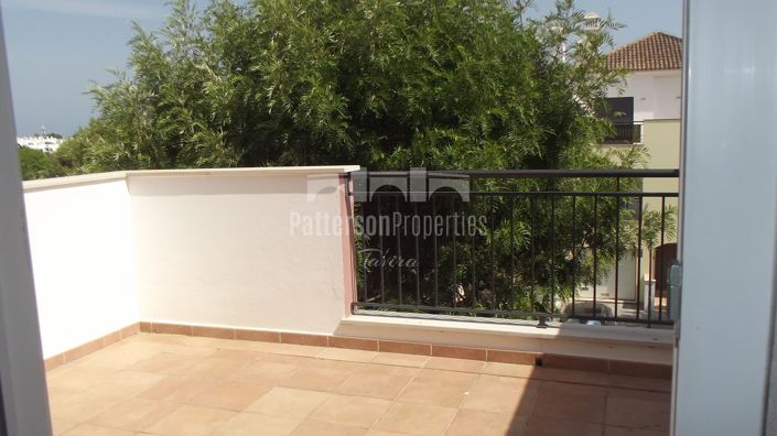 Image No.19-3 Bed Villa for sale