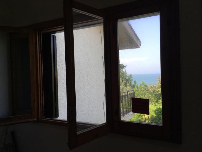 Image No.14-4 Bed Villa / Detached for sale