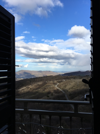 Image No.4-2 Bed House for sale