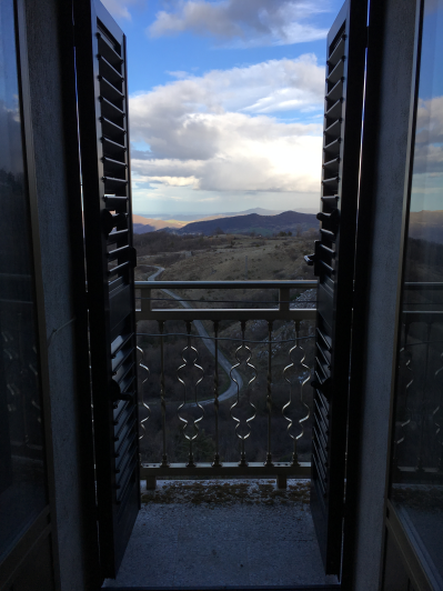 Image No.13-2 Bed House for sale