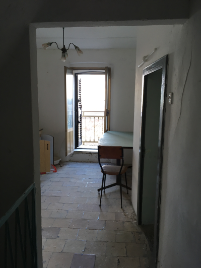 Image No.17-2 Bed House for sale