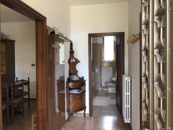 Image No.32-4 Bed Country House for sale