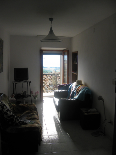 Image No.6-2 Bed Townhouse for sale