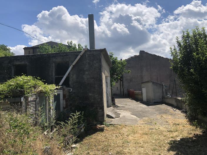 Image No.22-2 Bed Townhouse for sale